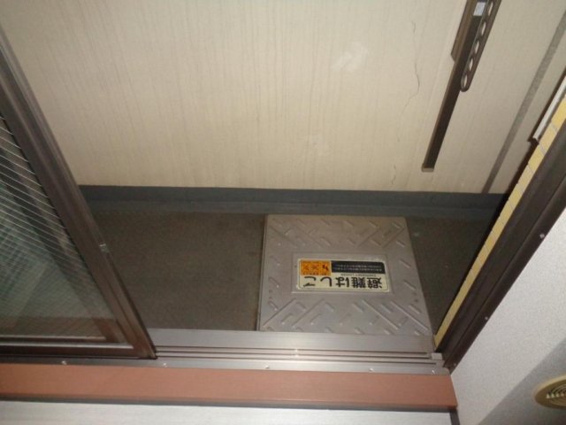 14/23 バルコニー