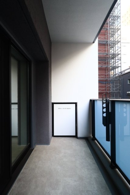 19/27 バルコニー