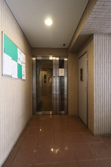 7/8 エントランス