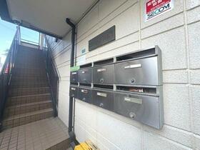 15/15 エントランス