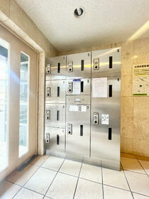 2/3 エントランス