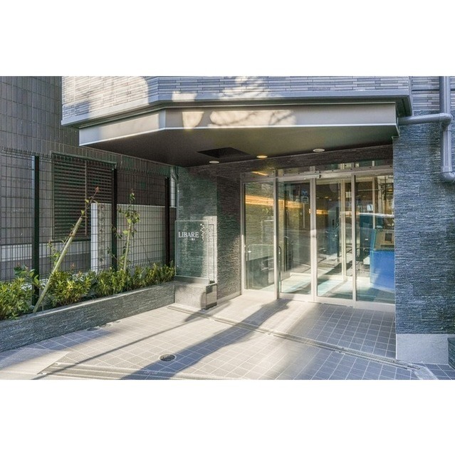 15/27 エントランス