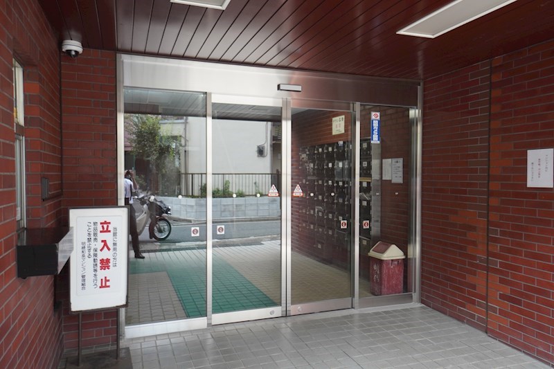 21/21 エントランス