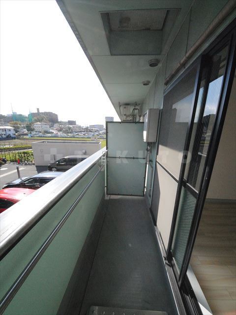 16/23 バルコニー