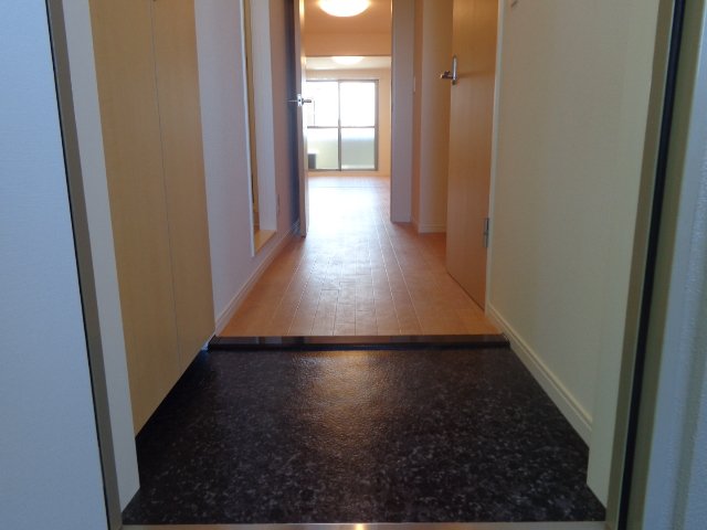 15/30 玄関