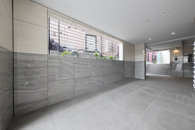 2/13 エントランス