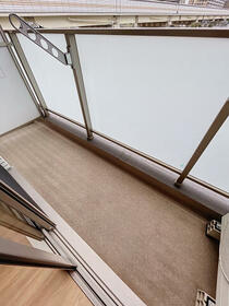 13/16 バルコニー