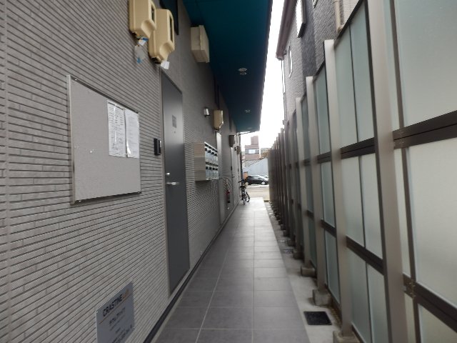 22/30 エントランス