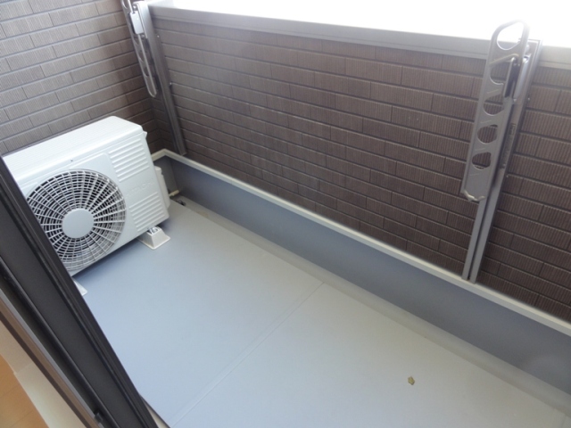 19/30 バルコニー