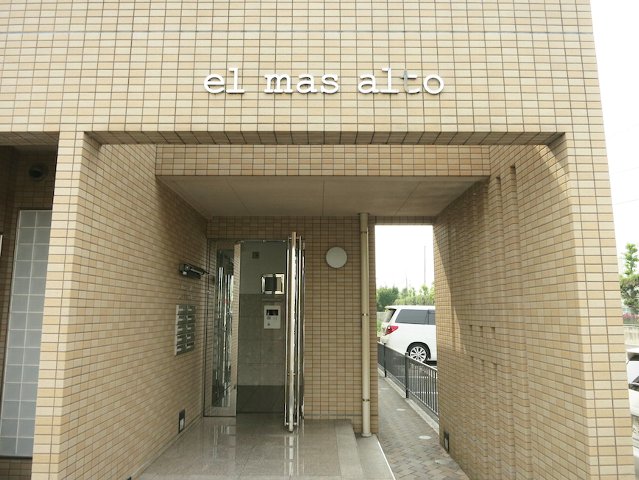 21/29 エントランス