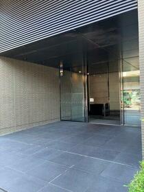 4/4 エントランス