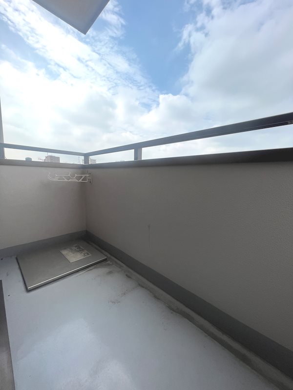 17/22 バルコニー