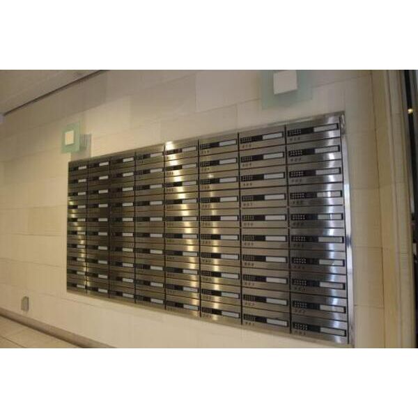 14/21 エントランス