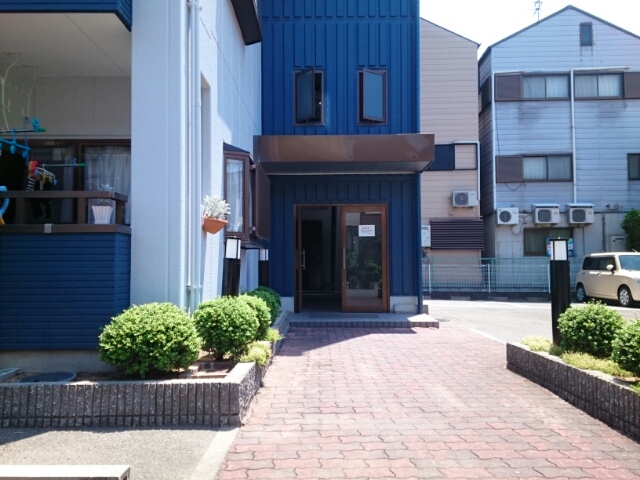 14/20 エントランス