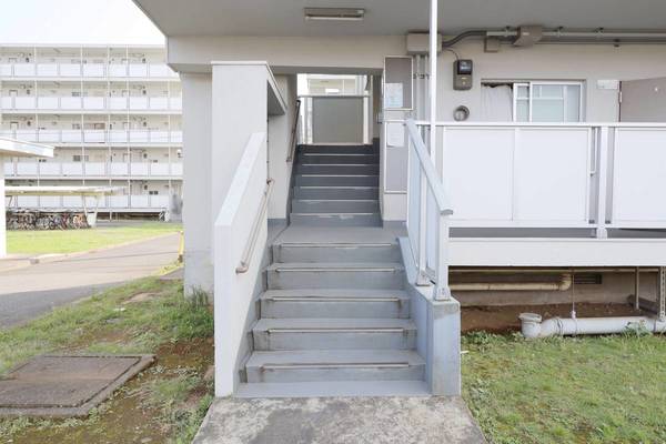 14/15 エントランス