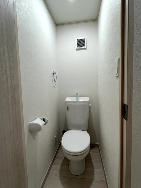 17/26 エントランス