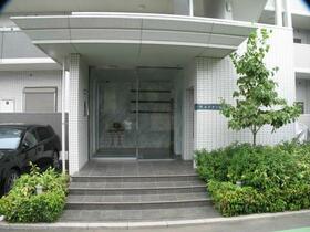 15/16 エントランス