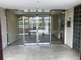 4/4 エントランス