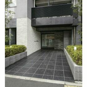 4/4 エントランス