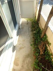 13/16 バルコニー