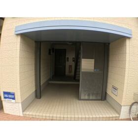 2/2 エントランス