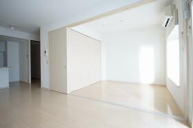 3/4 リビング/ダイニング