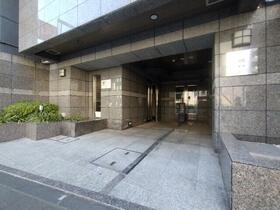 14/14 エントランス