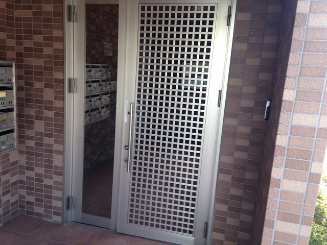 17/22 エントランス