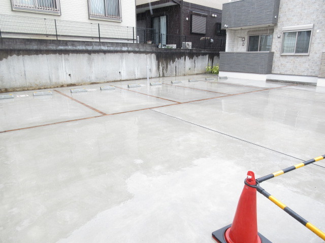 2/8 駐車場