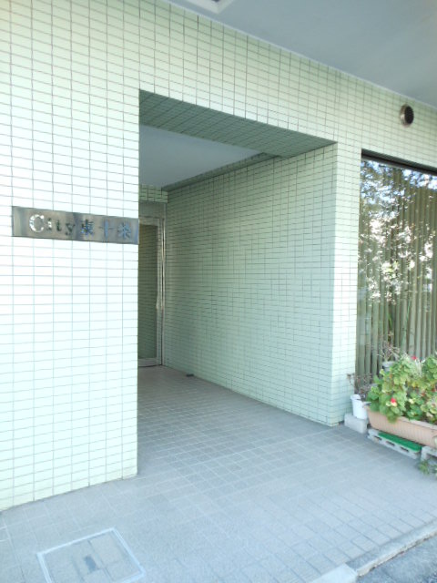 3/4 エントランス