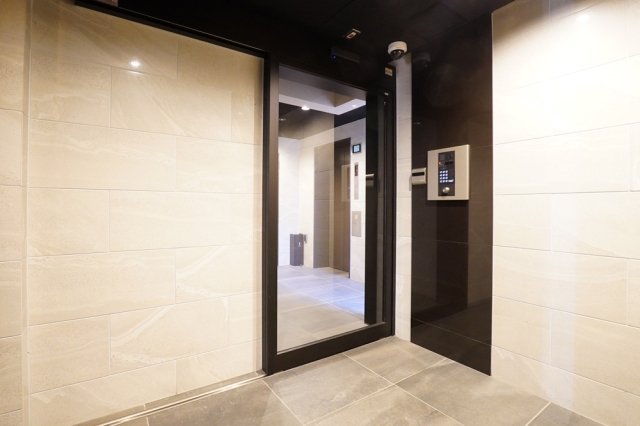 3/5 エントランス