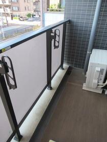 13/16 バルコニー