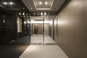 15/16 エントランス