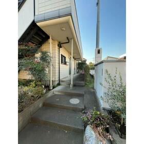 2/3 エントランス