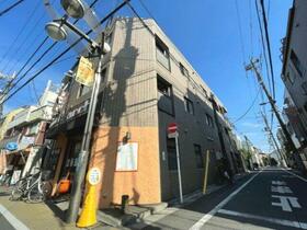 4/4 エントランス