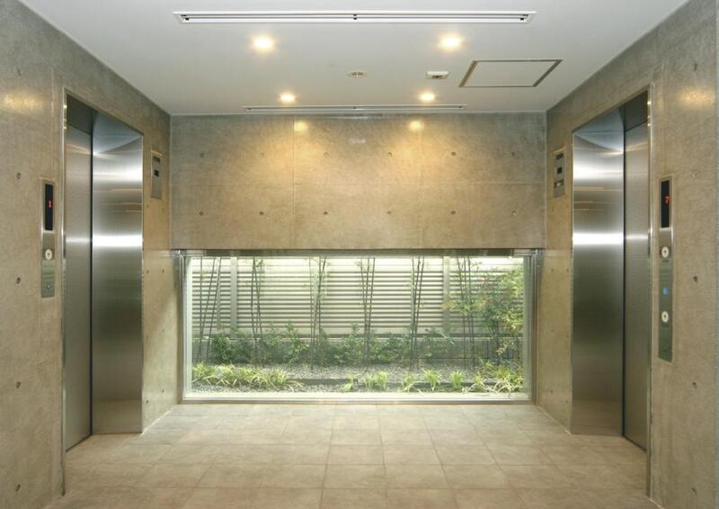 17/24 エントランス