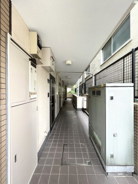 3/4 エントランス