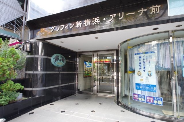 2/4 エントランス