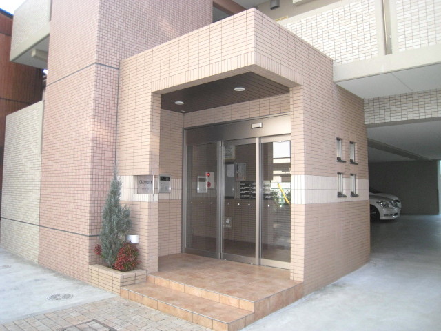 13/21 エントランス