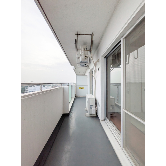 17/27 バルコニー