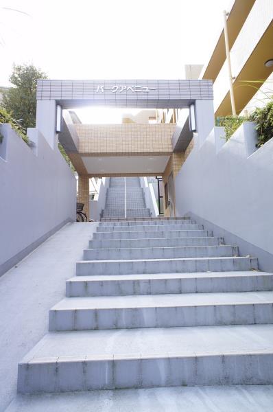 3/7 エントランス