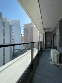 13/16 バルコニー