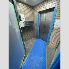 4/4 エントランス