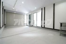 15/16 エントランス