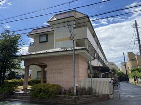 16/16 エントランス