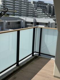 13/16 バルコニー