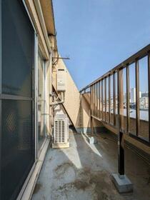 13/16 バルコニー