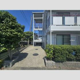 14/16 エントランス