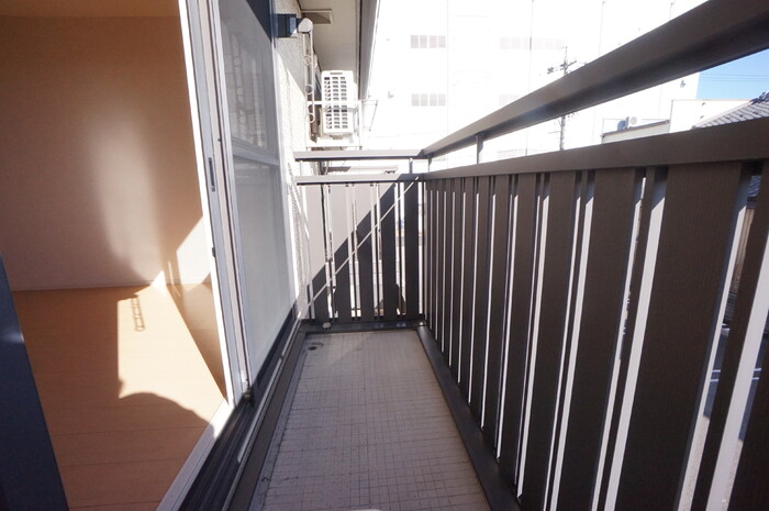 18/20 バルコニー