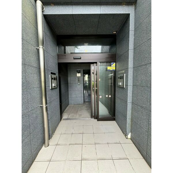 7/10 エントランス